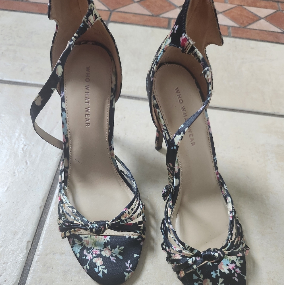 Sexy floral heels